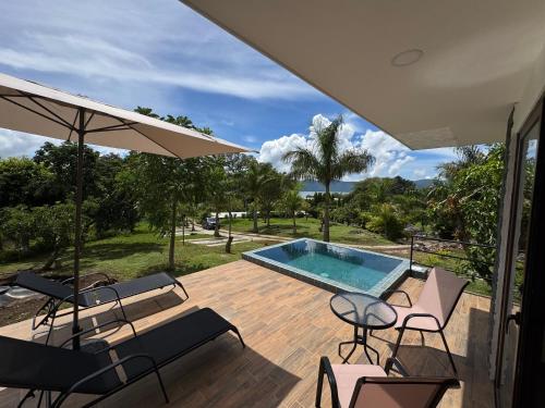 Swimmingpoolen hos eller tæt på LakeVIU