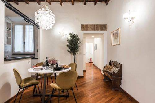 The Best Rent - Characteristic three-room apartment near Piazza Navona