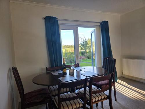 Posezení v ubytování Lovely 3 Bedroom House 5 Minutes M6 or Carlisle