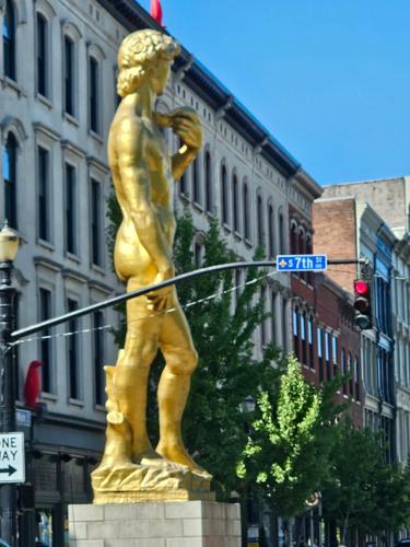 Gambar di galeri bagi The Winston on Market di Louisville