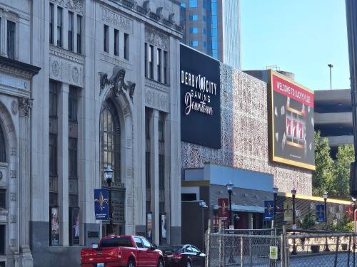Gambar di galeri bagi The Winston on Market di Louisville