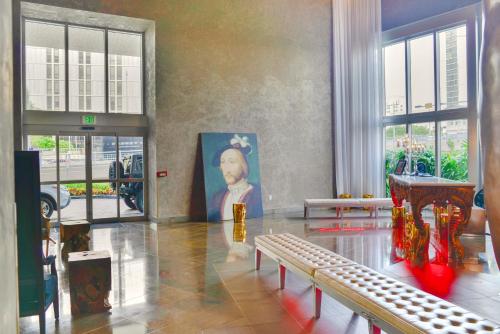 Luxury Living in Brickell - Stunning City Views photo 19