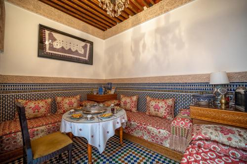 Un lugar para sentarse en Dar D'or Fes