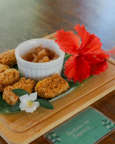 Makanan di atau berdekatan inn ini