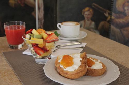 Đồ ăn tại/gần nhà nghỉ B&B