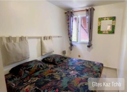 Katil atau katil-katil dalam bilik di Gîtes Kaz Tchò