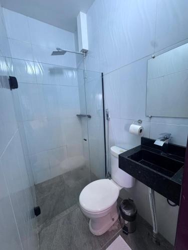 Bilik mandi di HOTEL at COP30 Belém MTB