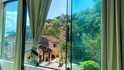 Landskap semula jadi dekat dengan apartmen