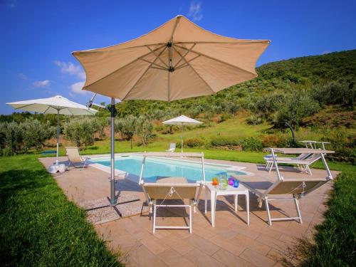 Πισίνα στο ή κοντά στο Villa in Cortona with Pool and Val di Chiana View