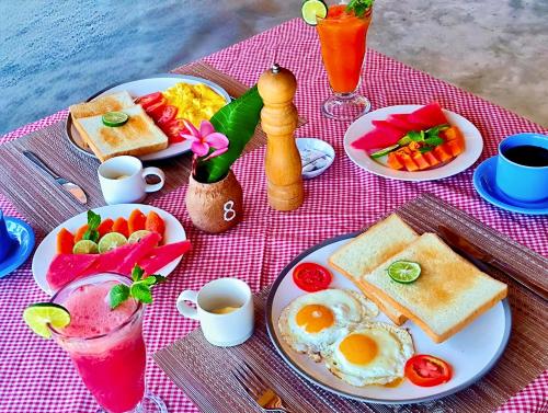 Jídlo v kempu nebo okolí