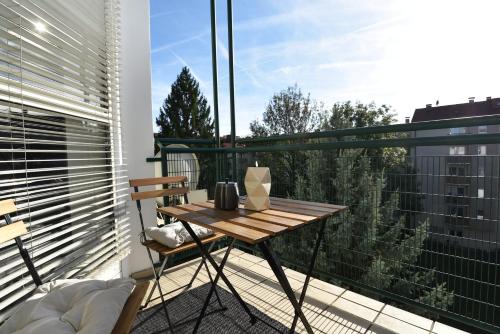 Monkey Loft - Graz City Center & Free Garage Parking