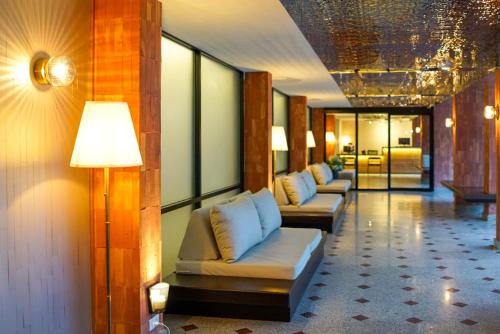 Un lugar para sentarse en Wangkaew Hotel