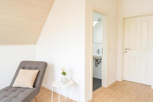 Koupelna v ubytování Dock 61 - tolles Ferienhaus für bis zu 4 Personen mit Kaminofen und Sauna - Haustiere herzlich willkommen, direkt am Wasser gelegen