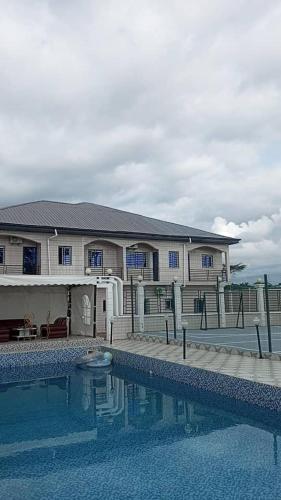 Бассейн в La Résidence Hoteliere la Maison Blanche Afanayo или поблизости