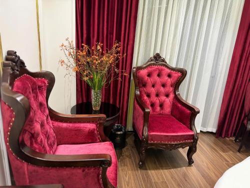 Χώρος καθιστικού στο Royal Hotel Thanh Trì