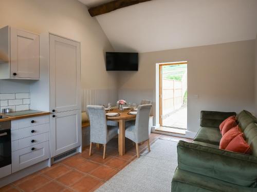 Dapur atau dapur kecil di Uk46557 - Caradoc