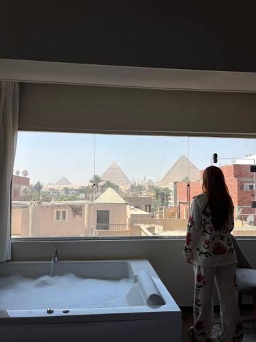 Nespecifikovaný výhled na hory nebo výhled na hory při pohledu z hotelu