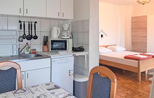 Stunning Apartment In Novi Vinodolski With Wifi