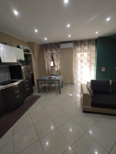 Kuchyň nebo kuchyňský kout v ubytování HH IMPERO Locazione Turistica