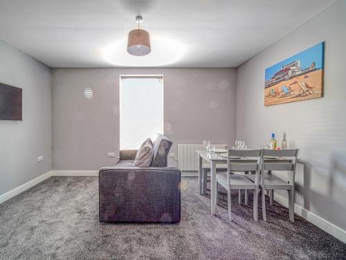 Posezení v ubytování Apartment 2 The Pier - Uk31821