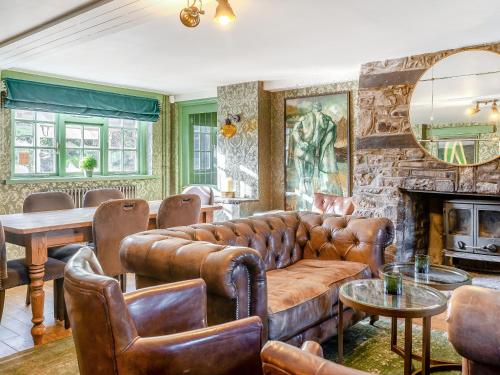 Χώρος καθιστικού στο The Bluebell Country Inn