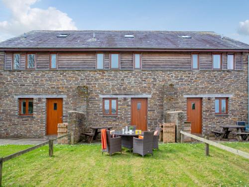 Budova, kde se prázdninový dům nachází