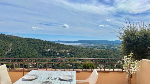 Néora - Appartement calme avec piscine et vue