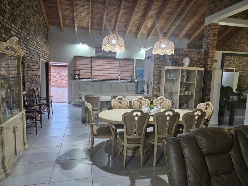 Η κουζίνα ή μικρή κουζίνα στο Chandané Guesthouse