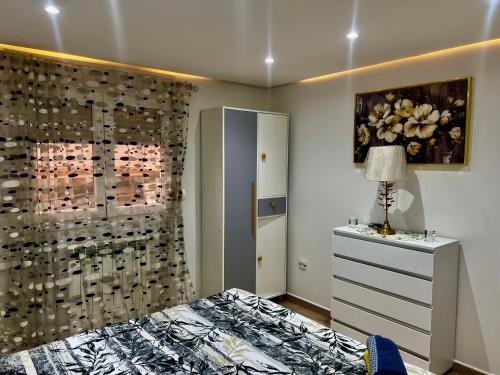 Ένα ή περισσότερα κρεβάτια σε δωμάτιο στο La maison du bonheur