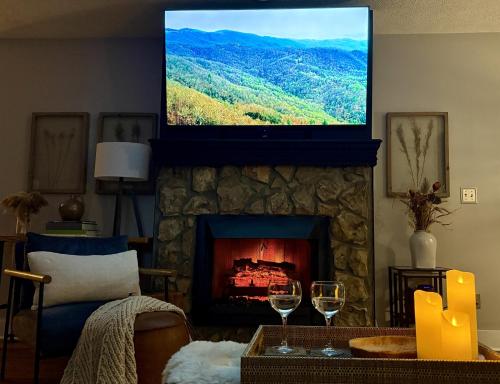 Μια τηλεόραση ή/και κέντρο ψυχαγωγίας στο Let's Stay Getaway