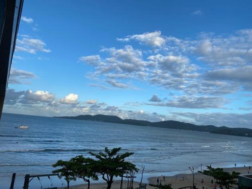 Naturlandskabet i nærheden af lejligheden
