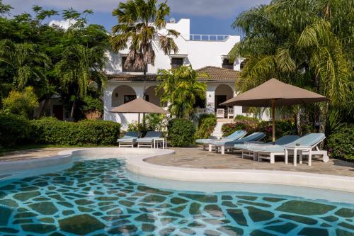 Πισίνα στο ή κοντά στο Monsoon Resort - Your Tropical Paradise