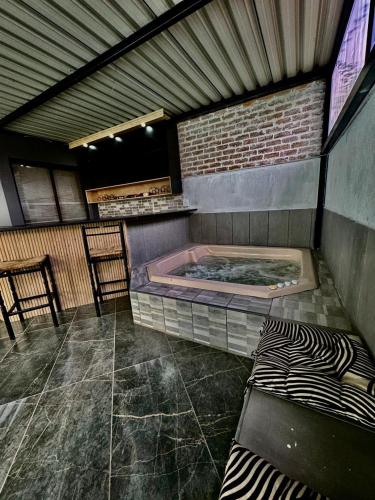 Galería fotográfica de Zee Lifestyle Guesthouse en Vanderbijlpark