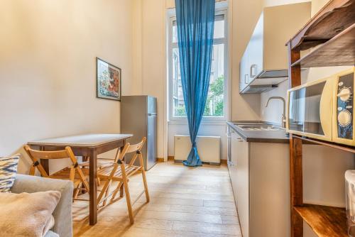 4 Pax Luxury Milano Duomo San Babila