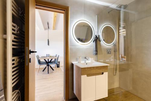 Bilik mandi di Bjelašnica Lodges