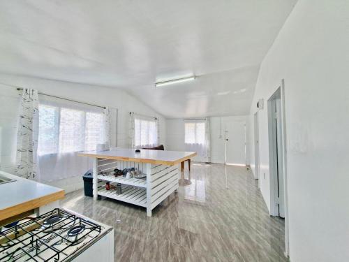 Tonga Village - Entire Compound with 4 Cottages Large Groups