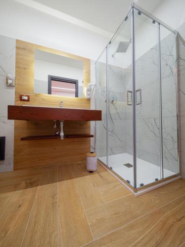 Ein Badezimmer in der Unterkunft Palazzo Fiorentini Charme Hotel