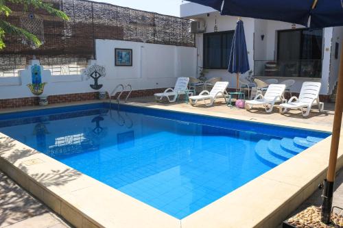 Πισίνα στο ή κοντά στο Flower of life guest house