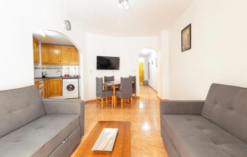 Beautiful Apartment In Torrevieja With Wifi