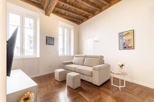 Hostly-Barberini Luxury by Trevi