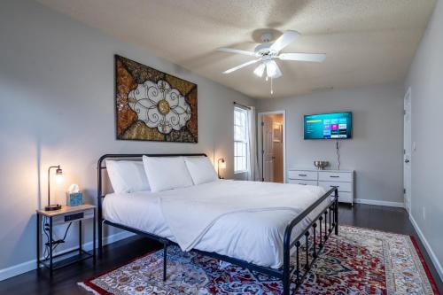 Katil atau katil-katil dalam bilik di 106 Middlebrook Dr Cartersville