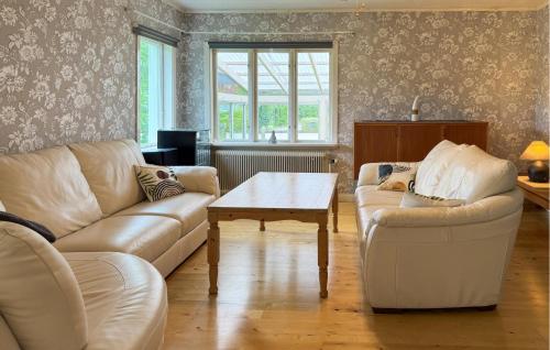 Χώρος καθιστικού στο 2 Bedroom Beautiful Home In Påskallavik