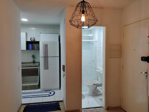 Ένα μπάνιο στο Familiar Aconchegante