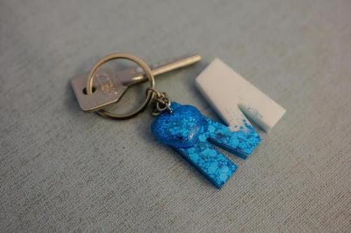 a pair of keys on top of a table at Mare Magnum in Castellammare di Stabia