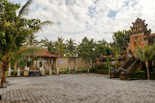 Κήπος έξω από το Griya Dukuh Ubud Villa