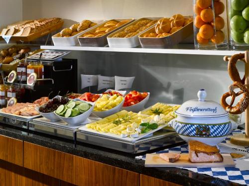 Mâncare la sau în apropiere de acest hotel