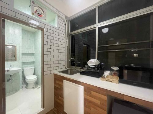 Phòng tắm tại Dime Rama III