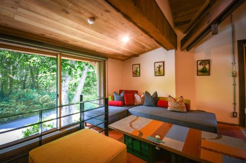Villa Hibiki, 5 bdrm Spacious Unique Echoland