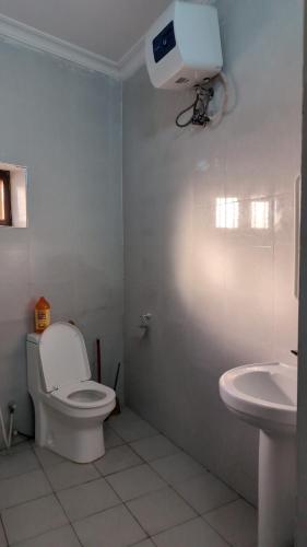 Ένα μπάνιο στο Khalifa Apartment