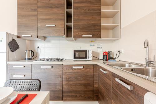 New charming apartment with garden in Florence